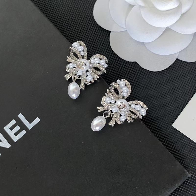 Ch**el earrings